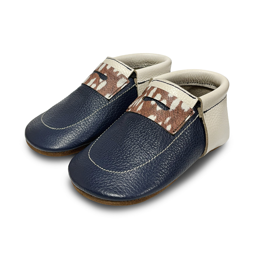ZAPATOS MOCS DE CUERO TRICOLOR CERVATILLO HECHOS A MANO PARA BEBÉS Y NIÑOS
