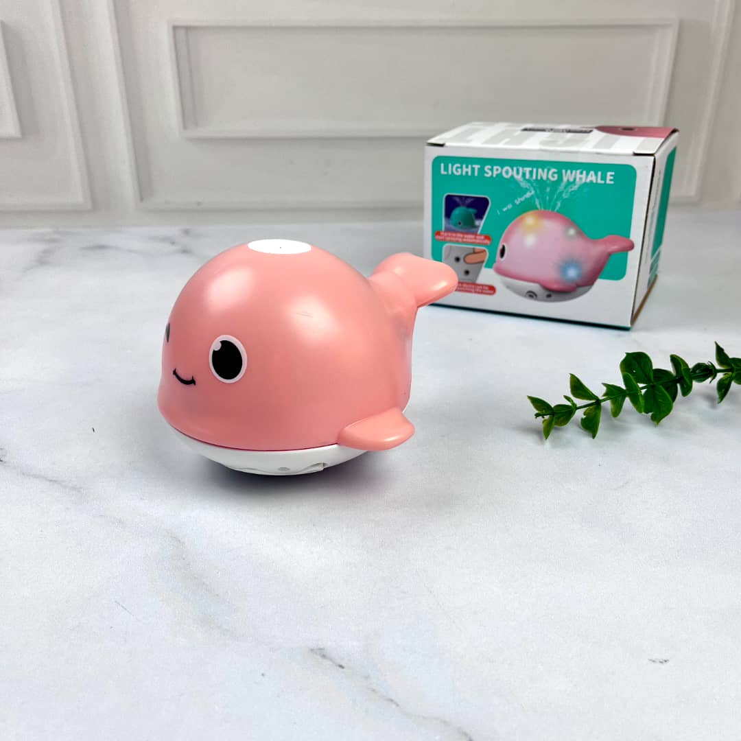 BALLENA LANZA AGUA