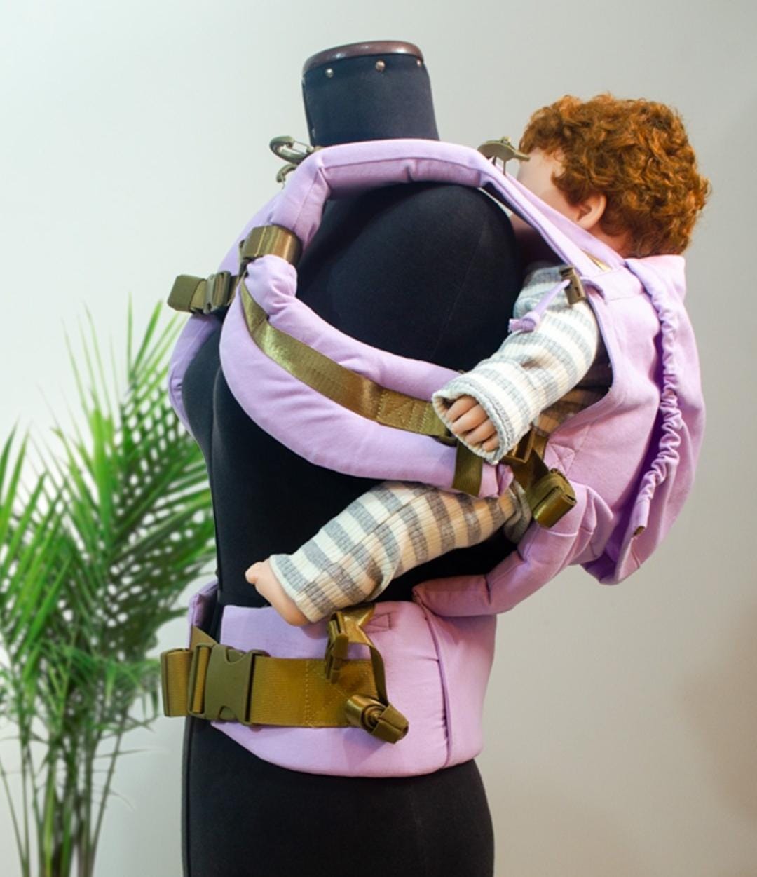 MOCHILA ERGONOMICA  LILA